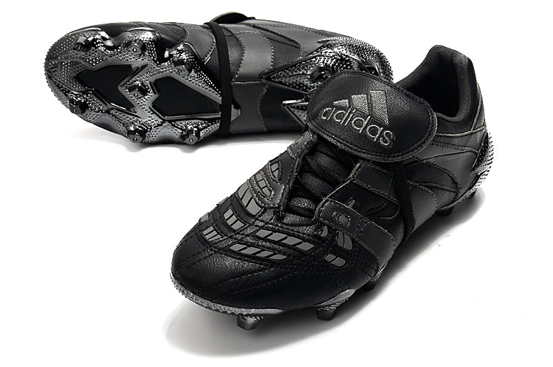 Chuteira Adidas Predator Accelerator FG - Preta